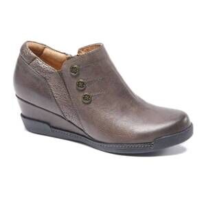 NEW HALSA FOOTWEAR women's devina wedge ankle boot in dark grey